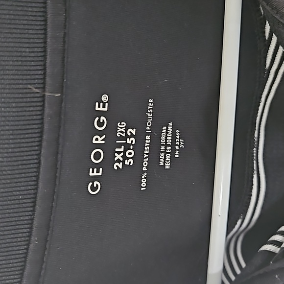 Men's Polo - Picture 2 of 3